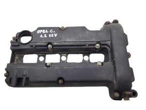 Ventilkåpa 1.2 16V  F531002 OE Opel Corsa