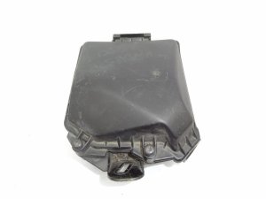 Säkringsboxhölje  Clio 3 8200587123 8200314276