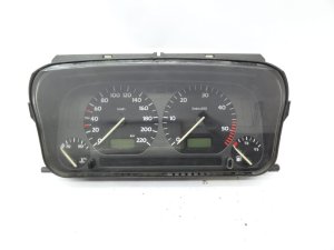 Volkswagen Golf 3 mätare 354001002 1H0919864Q