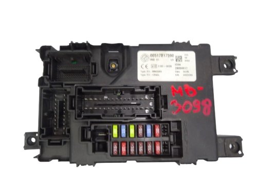 Säkringsbox 00517817590 Delphi Fiat