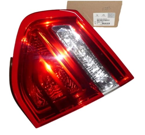 Bakre höger bromslampa 6351CC Ny OE PSA C4 Picasso
