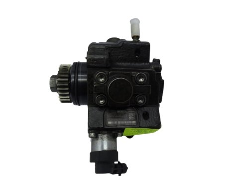 Insprutningspump 2.0DCI  8200690744 0445010223  OE Renault Koleos