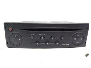 Bilradio Renault   8200002607