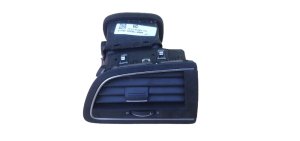 Inloppsgaller höger 687608046R OE Renault Koleos II
