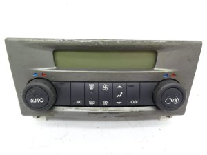 Klimatanläggningspanel 8200264424 Renault Laguna 2