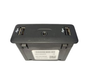 USB-uttag 280239665R OE Renault Koleos II
