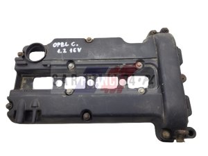 Ventilkåpa 1.2 16V  F531002 OE Opel Corsa