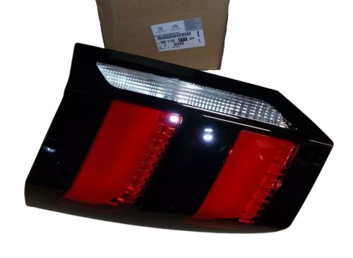 Lampa höger bak 9811027780 Ny OE PSA 5008