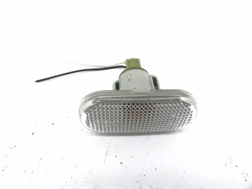 Blinkerslampa  Blinkers Clio 2 Lift 8200257684