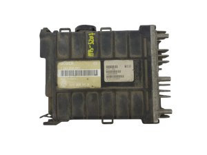 Styrenhet 0261200261 Passat B3 443907311B