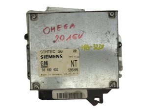 Motorstyrenhet 90492433 Opel Omega B 5WK9071 S95005