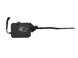Bränsleklappssylinder 67116923973 Bmw E46