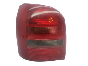 Vänster bakre lampa Audi A4  B5 Avant 8D9945095A