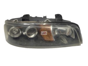 Reflektor höger 89100448 OE Fiat Punto