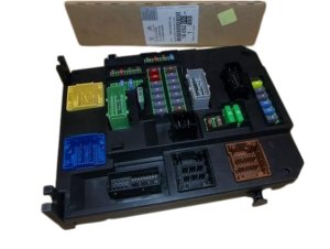 Säkringsbox Peugeot 508  1609295080 Ny original