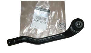 Styrstångsände Duster vänster 8201108339  Ny originaldel Dacia Renault