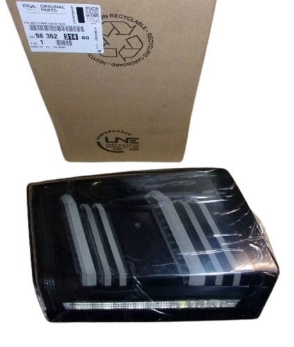 Bakre vänster lampa 9836231480 Ny OE Citroen Peugeot 308 II