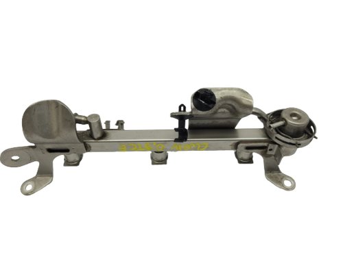 Insprutningsramp 0,9 TCE 175201470R  Dacia Renault