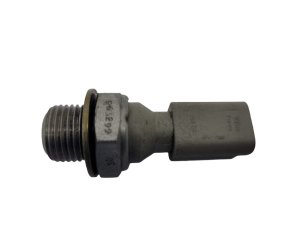 Oljetrycksensor  1131C5 963299 Citroen Peugeot Ford Volvo