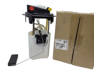 Bränslepump  1.6HDI  9811336780 Ny OE PSA C3, DS3