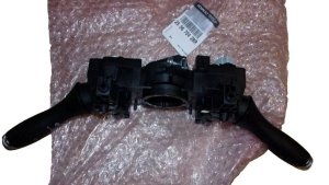 Kombinerad strömbrytare 255670428R Renault Captur II, Clio V Original