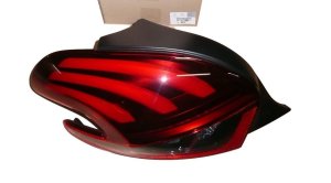Vänster bakre lampa 9825601280 Peugeot 208 Facelift Original
