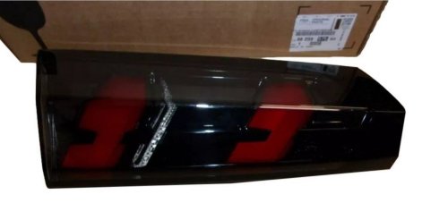 Vänster bakre lampa 9825957580 Peugeot 2008 II Original