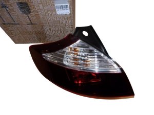Bakre vänster lampa 265550548R Renault Megane III Original