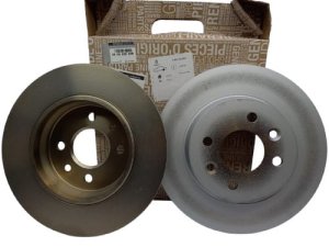 Bromsskivor R Clio V Bak 440A00868R Ny Original