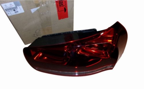 Bakre höger lampa 9677502580 Citroen C4 Picasso II Original