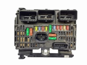 Säkringsbox  6500CK Citroen Peugeot BSM-L04