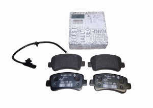 Bromsbelägg bak 440600264R Renault Master III Original Ny