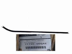 Skjutdörrsskena Pr. Gór 7779000QAE Ny OE Renault Master 2