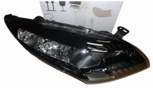 Reflektor höger 260102973R Renault Megane III Original Ny