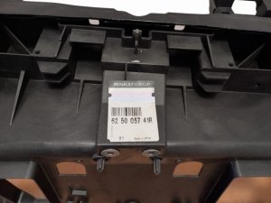 Förstärkning av främre bälte 625005741R Renault Megane IV Original