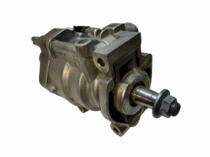 Insprutningspump  1.5 DCI Delphi R9042A014A 8200057346  Renault