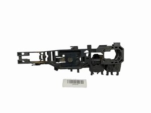 Dörrhandtag vänster fram 8200028463 Renault