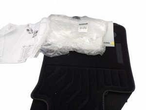 Velourmattor, komplett set 8201654203 Renault Megane IV Original