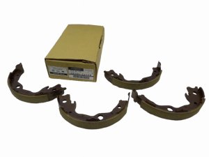 Bromsbackar bak 44060CY025 Renault Kadjar Original