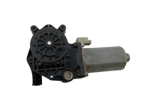 Motor för fönsterhiss, vänster fram 0130821763 Peugeot Citroen