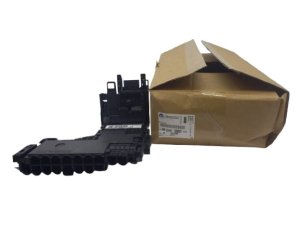 Säkringsbox 9666851480 Citroen C4 II/DS 5 Peugeot 508 Original Ny