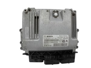 ECU-styrenhet 0281019817 9666729580 PSA Bosch