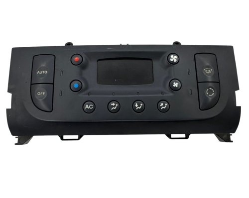 Klimatanläggningspanel 8200069371 8200352853 Renault Clio II