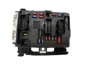 BSM B4-styrenhet 9643498780  T118470004F  PSA Siemens