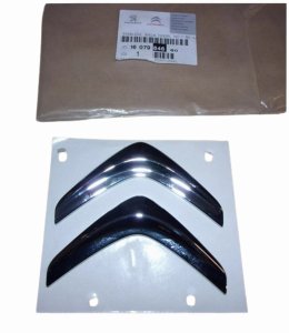 Emblem Bak 1607984680 Citroen C1 Original Ny