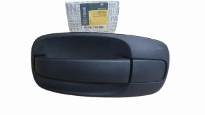 Inre dörrhandtag mitt 8200170604 Renault Trafic II Original Ny