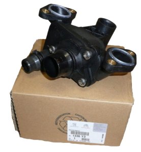 Termostatens hölje Original 1336Y3 C5 407  2.7-3.0 HDI