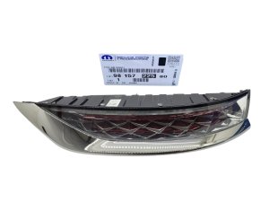 Lampa höger bak 9815722580 Citroen DS7 Original