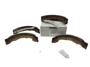 Bromsbackar bak  440609415R Renault Clio IV Original