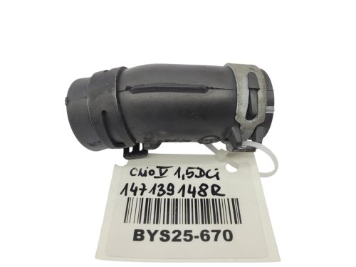 Luftslang 1.5 dCi EGR 147139148R Begagnad Original Renault Dacia